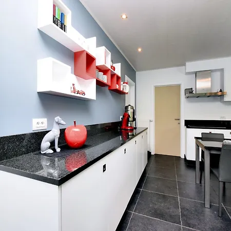 Luxurious With Sauna *